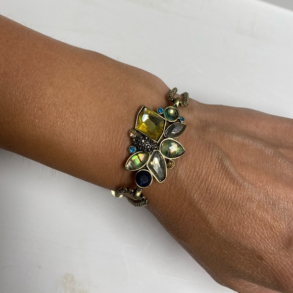 Goldtone & Blue Paua Shell Bracelet. - Picture 3 of 5